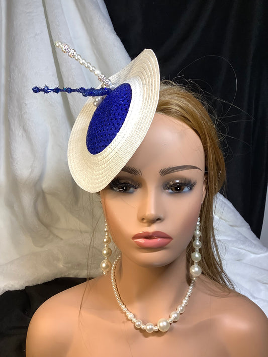 "Modern Orbit" – White Disc Fascinator with Pearl and Sequin Detail,- Small