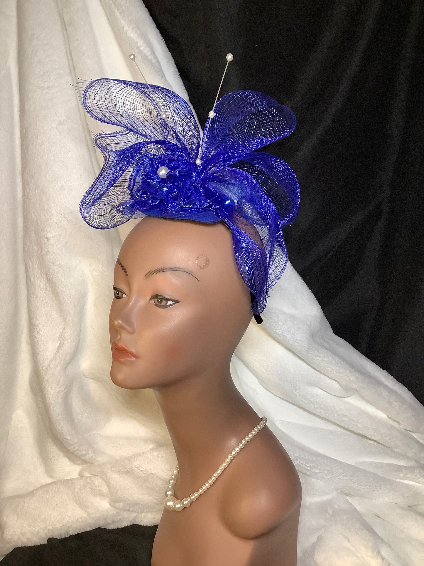 "Bluquet 2025" – Royal Bloom Fascinator