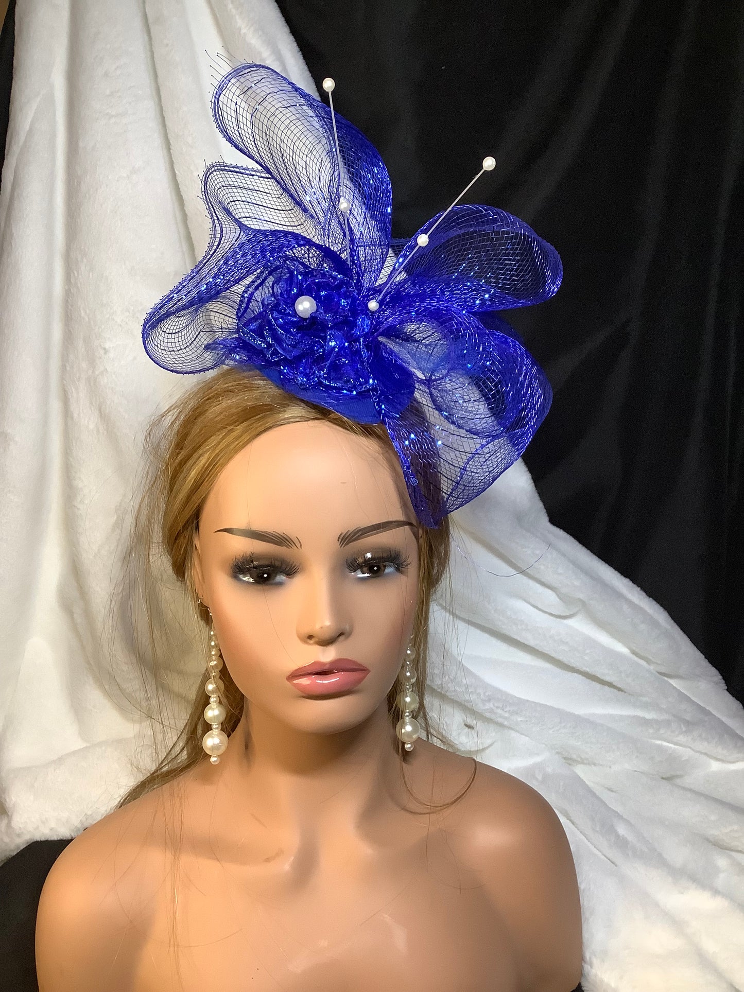 "Bluquet 2025" – Royal Bloom Fascinator