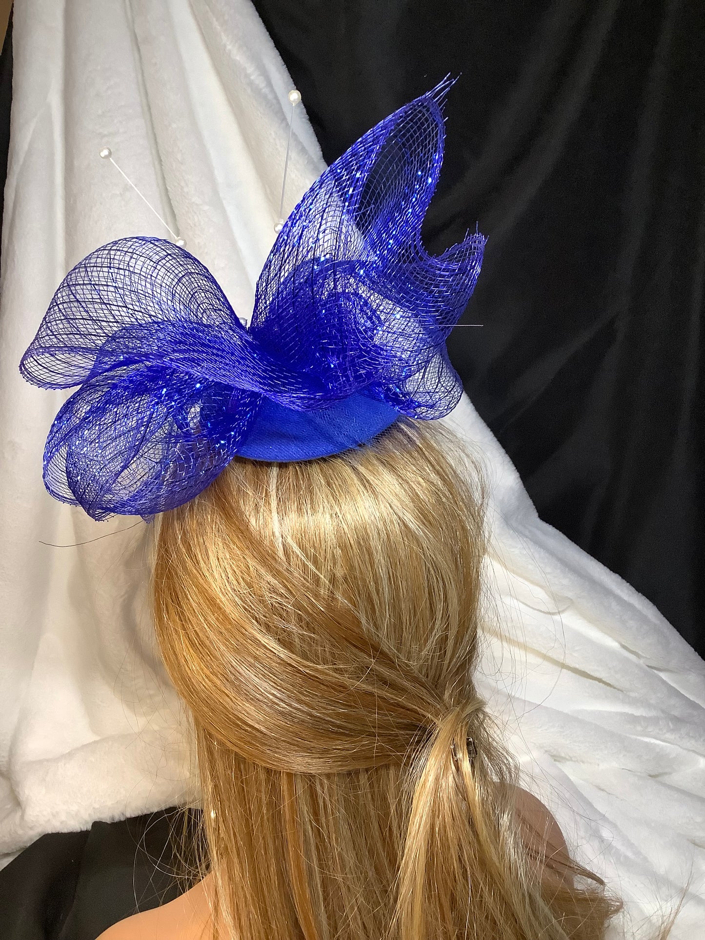 "Bluquet 2025" – Royal Bloom Fascinator
