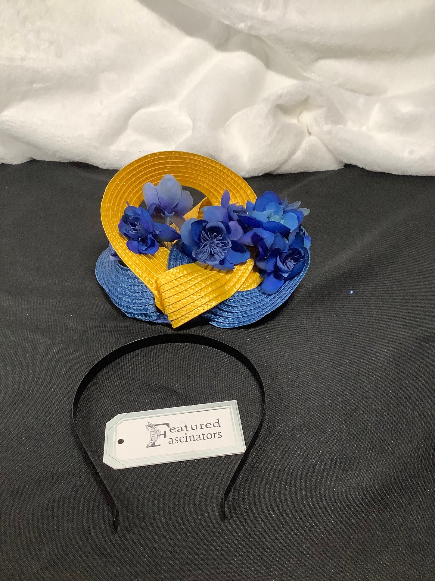 "Golden Bloom 2025" – Sunrise & Sapphire Fascinator