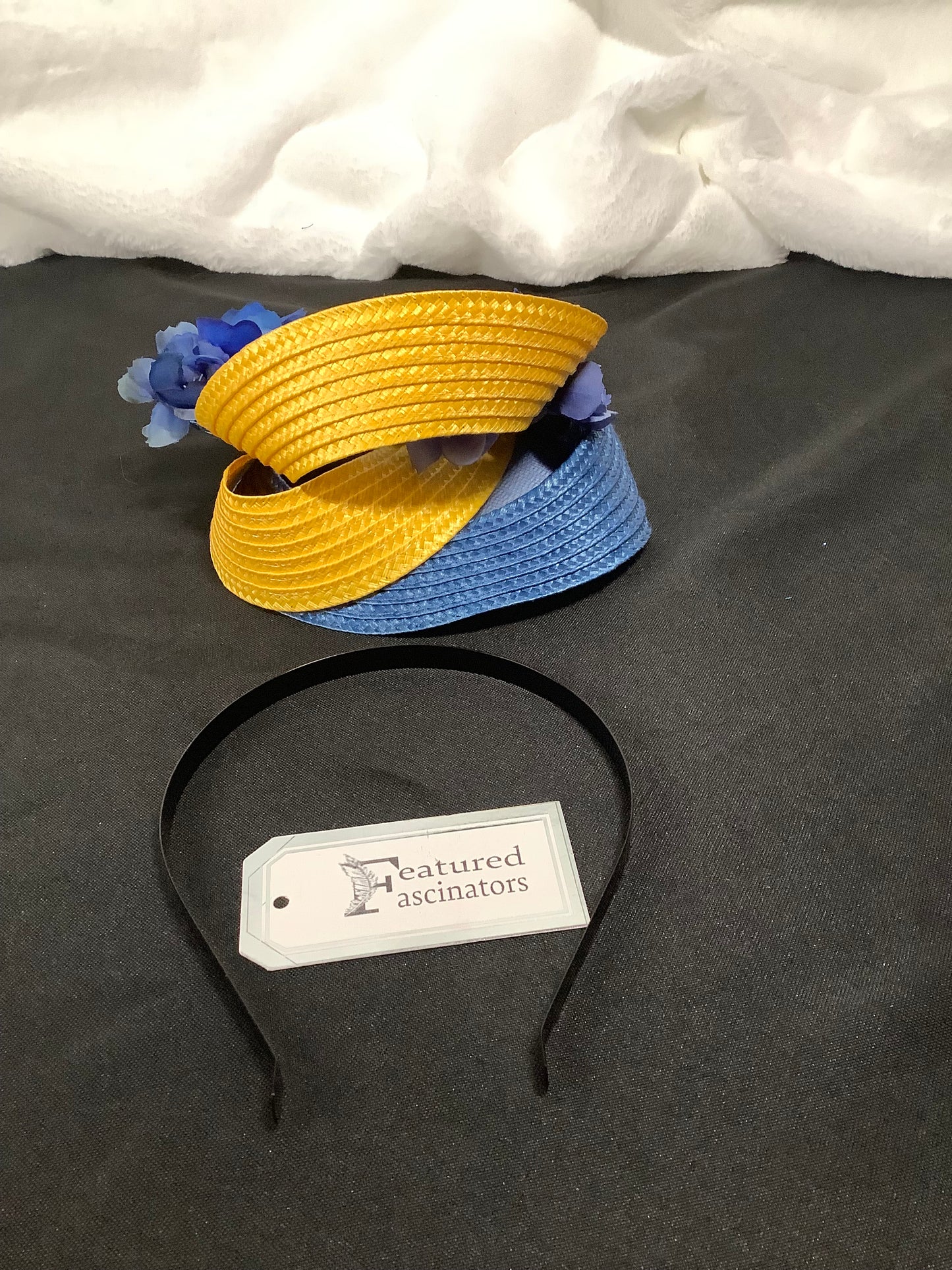 "Golden Bloom 2025" – Sunrise & Sapphire Fascinator