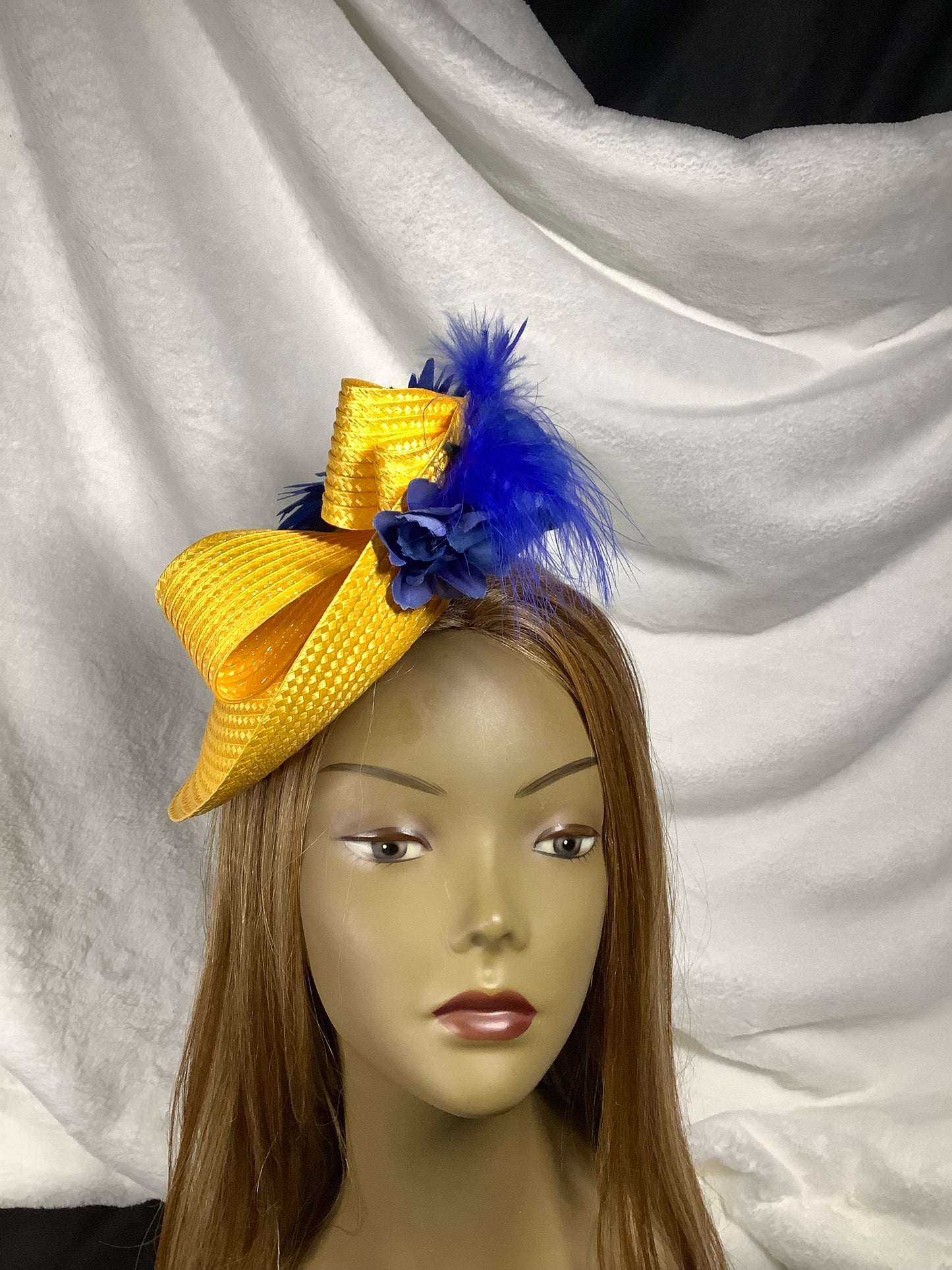 "Sunburst Royale 2025" – Festival Flair Fascinator