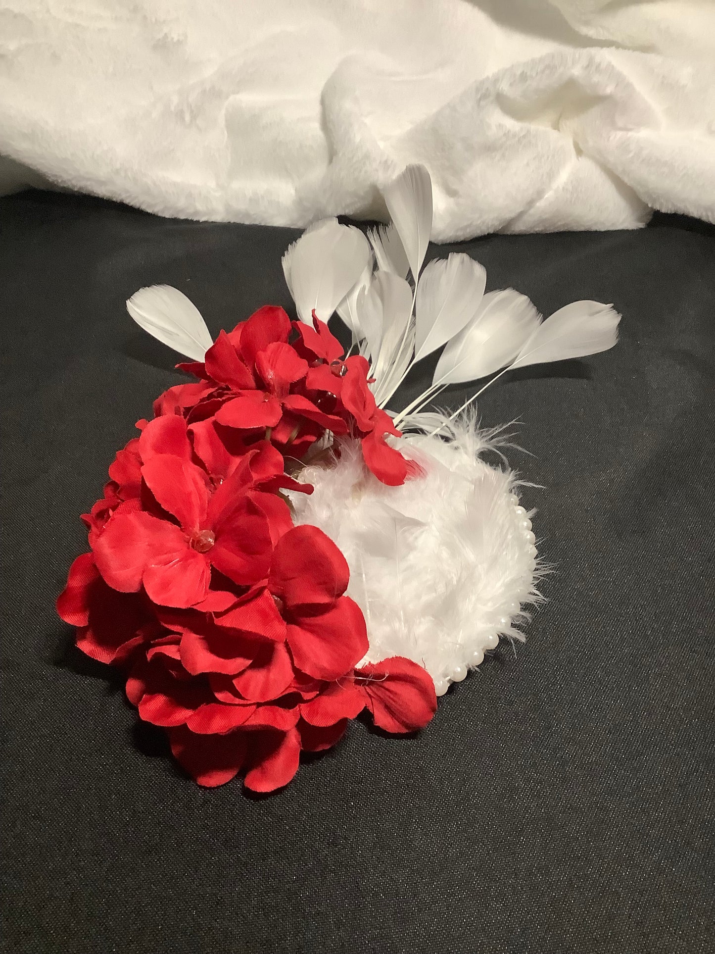 "Heart in Hand 2025" – Love’s Embrace Fascinator