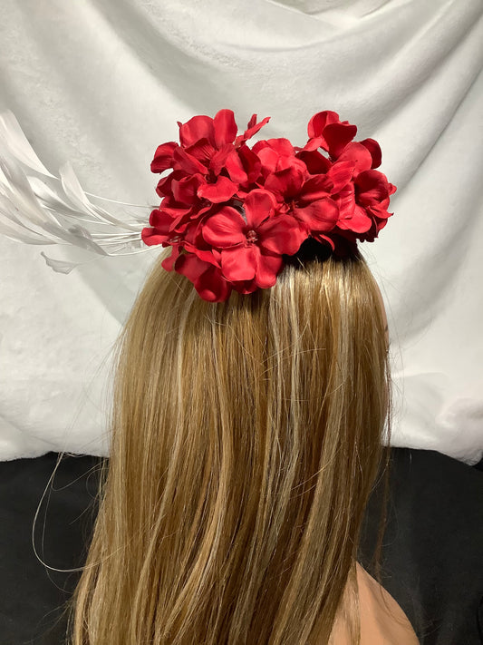 "Heart in Hand 2025" – Love’s Embrace Fascinator
