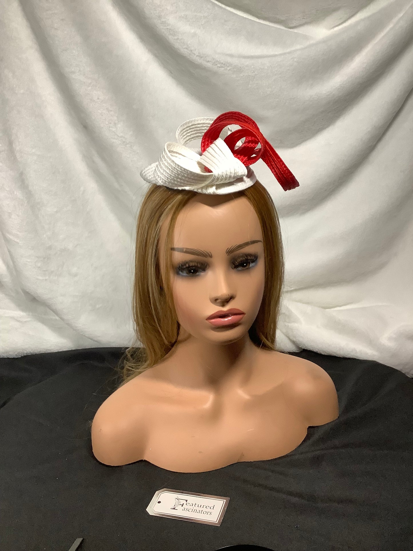 "Ribbon Twist 2025" – Crimson Edge Fascinator