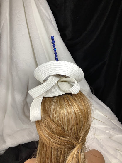 "White Orbit 2025" – Modern Halo Fascinator