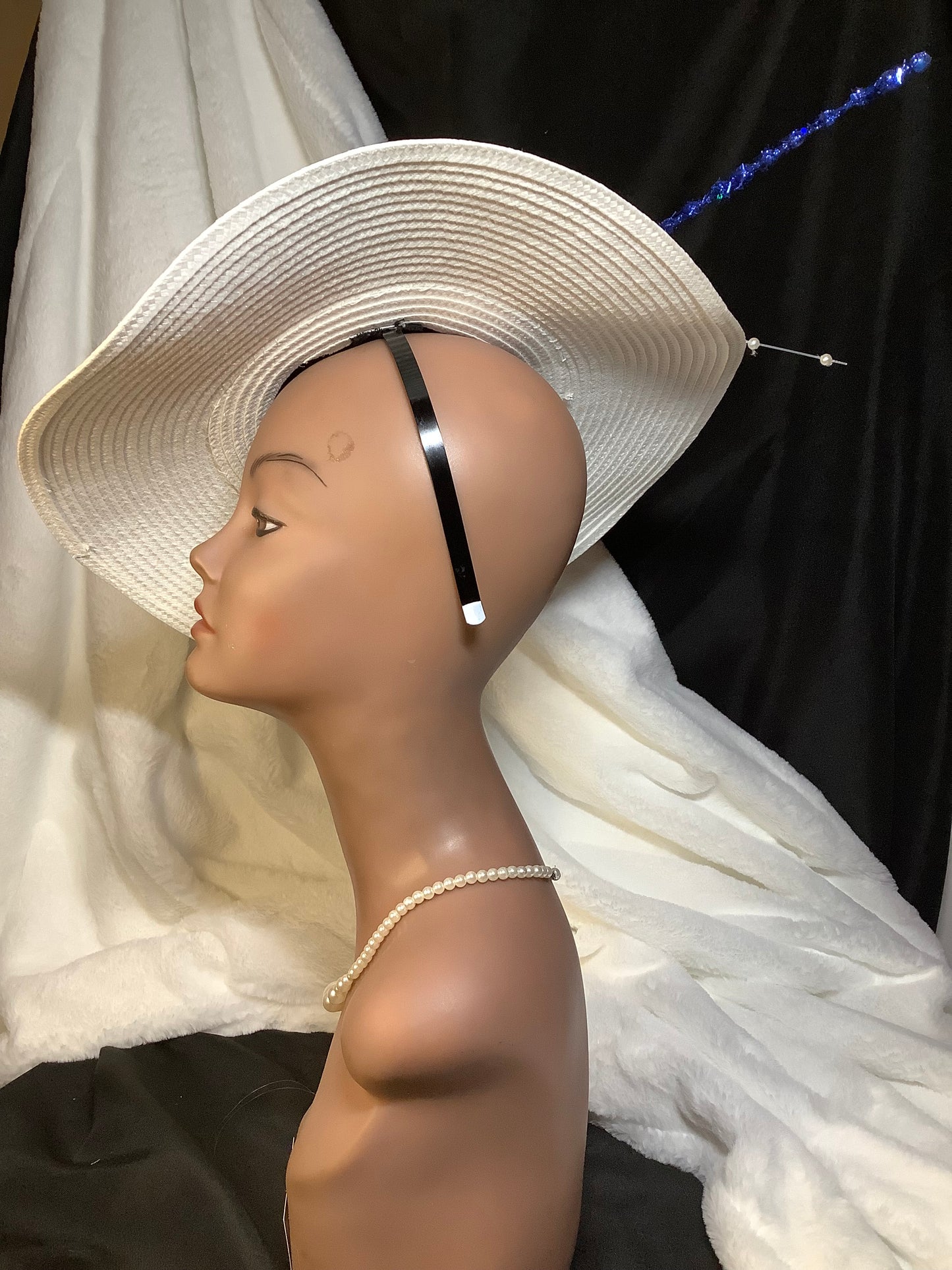 “Sapphire Spotlight - 2025” Oversized Brim Fascinator