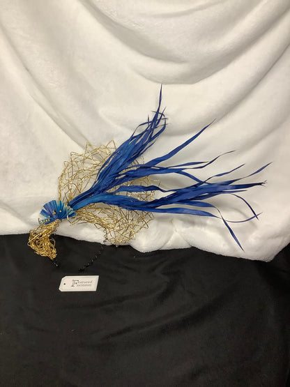 Golden Lattice Crown Godess