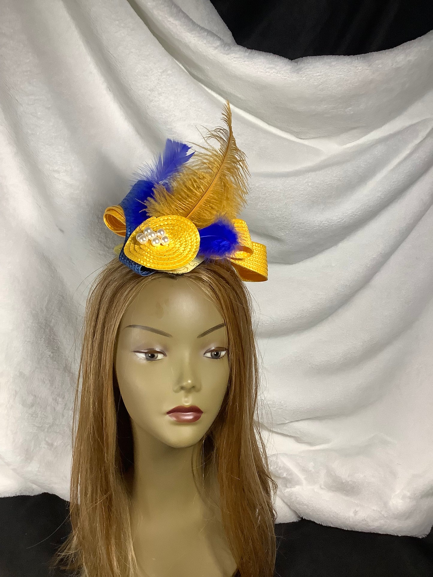 "SG Stopper 2025" - Featured Fascinators Collection
