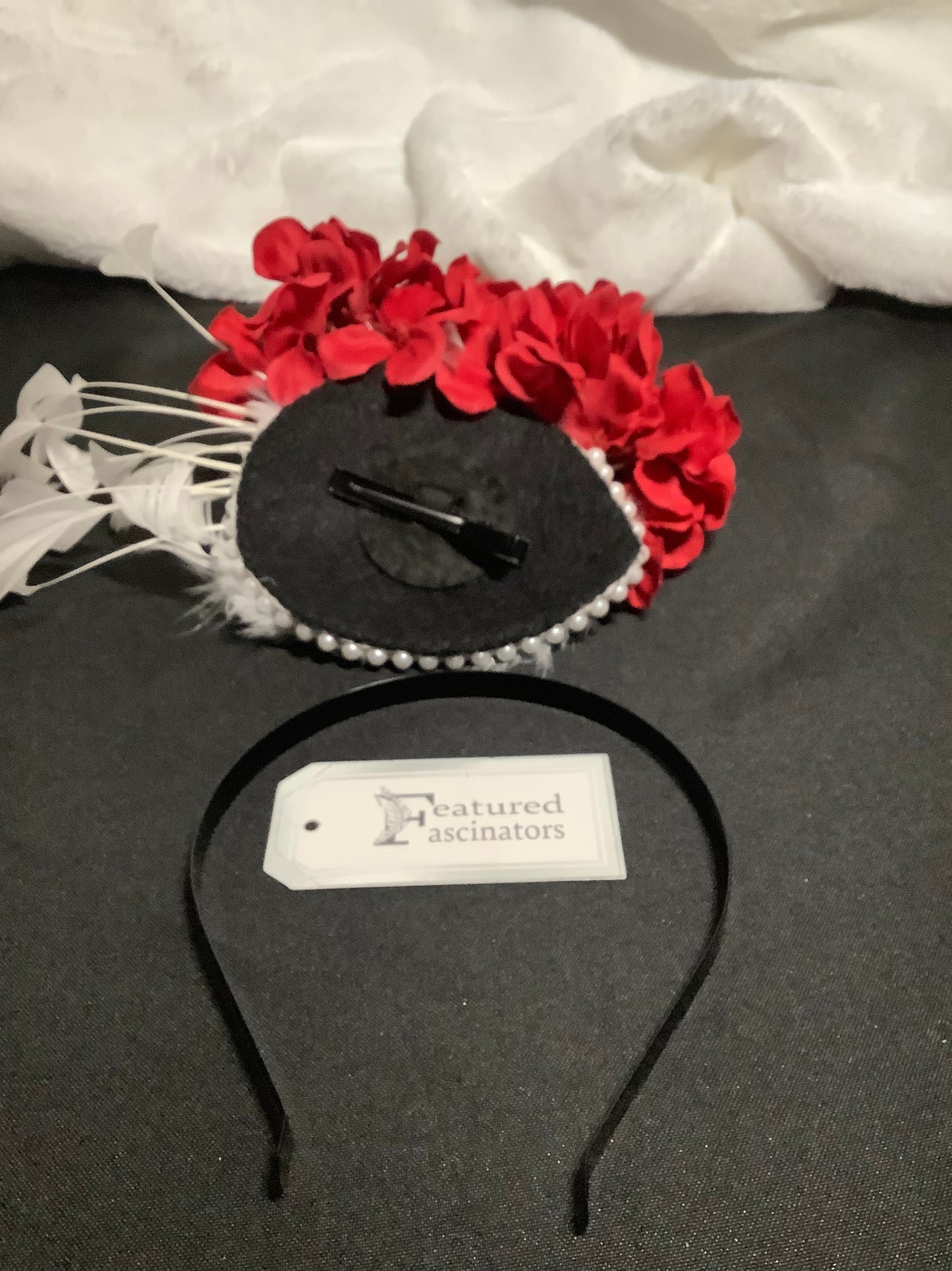 "Heart in Hand 2025" – Love’s Embrace Fascinator