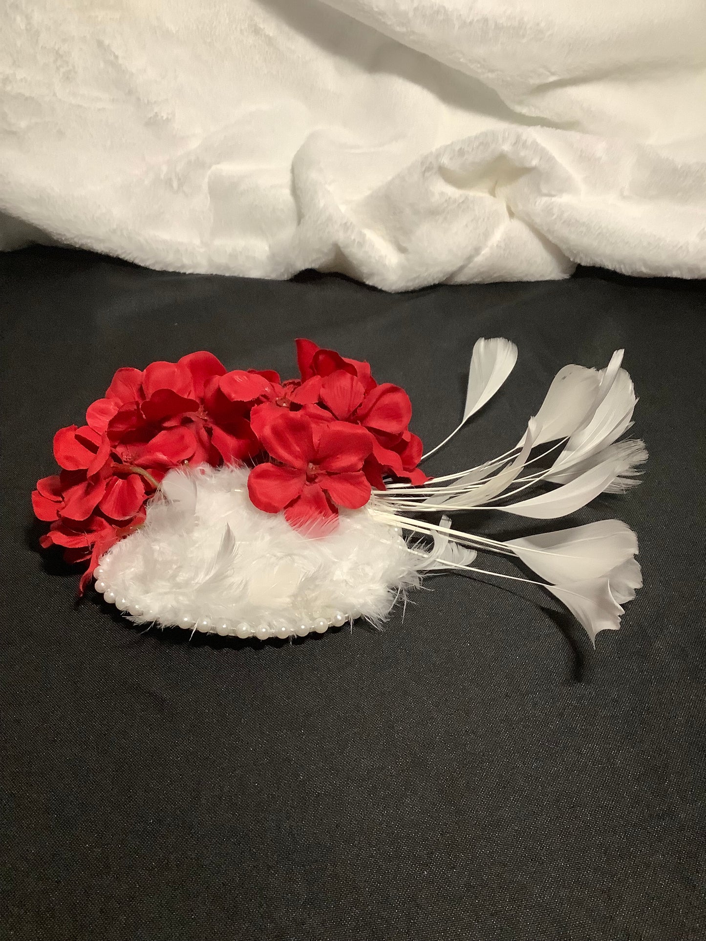 "Heart in Hand 2025" – Love’s Embrace Fascinator