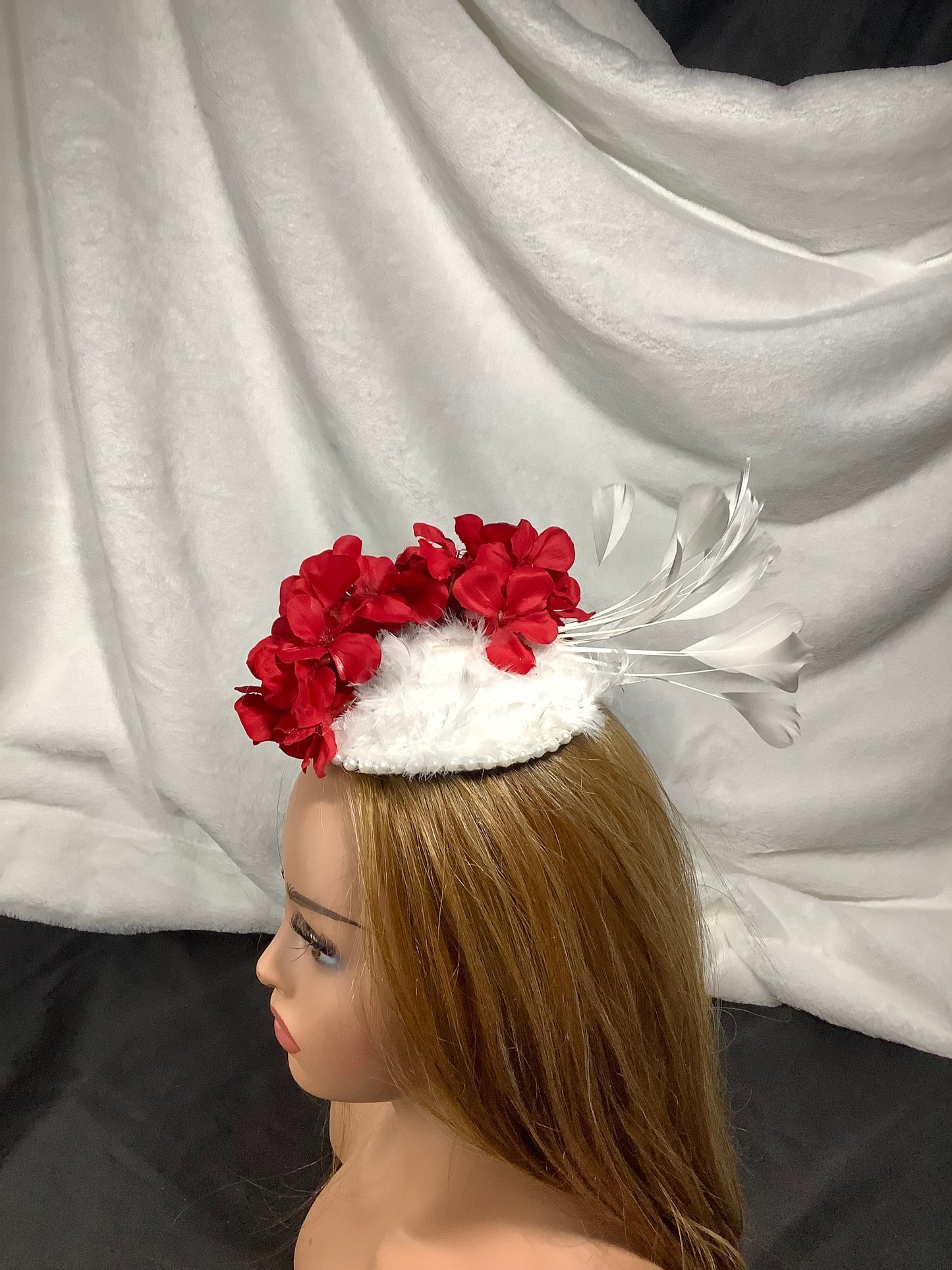 "Heart in Hand 2025" – Love’s Embrace Fascinator